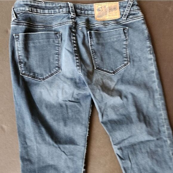 Vigoss cropped Blue Jeans - Picture 6 of 7